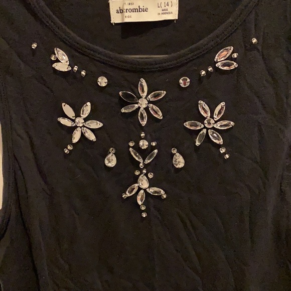 Black tank top with gems - Picture 2 of 4